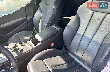 Седан Audi A4 2018 в Києві