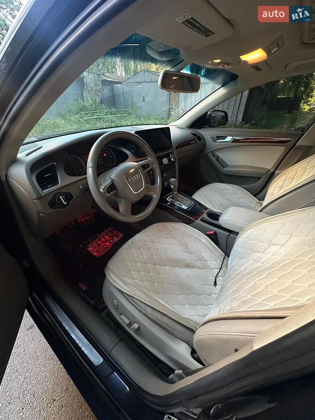 2012 Audi A4 - мініатюра 8
