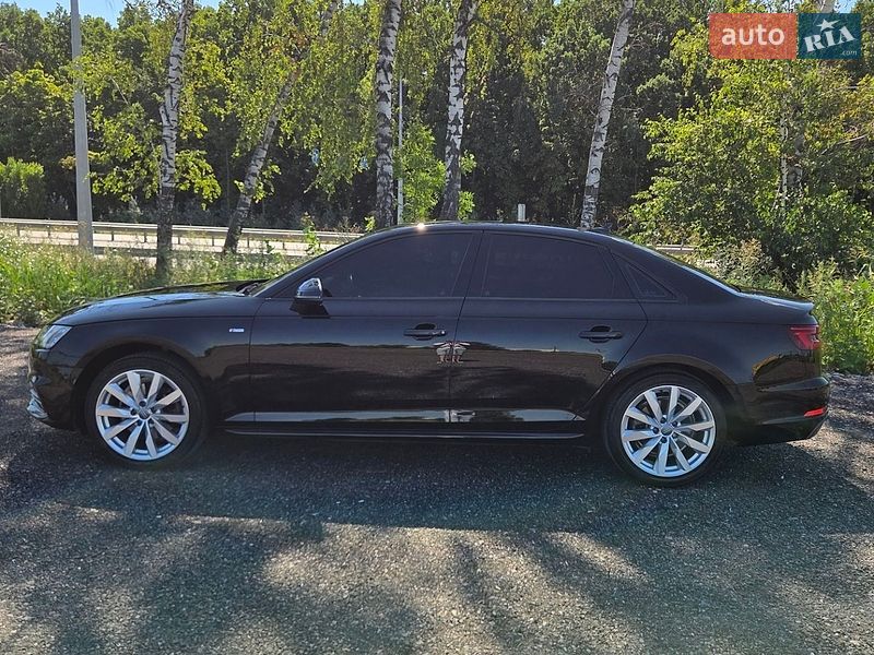 Седан Audi A4 2017 в Полтаві