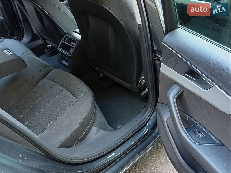 Універсал Audi A4 2017 в Львові