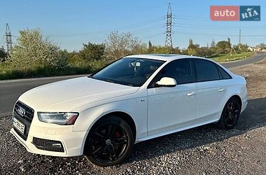 Седан Audi A4 2015 в Одесі