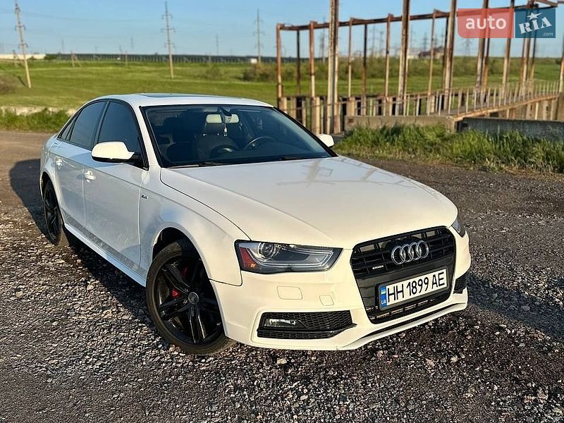 Седан Audi A4 2015 в Одессе