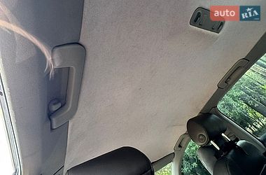 Седан Audi A4 2003 в Городні