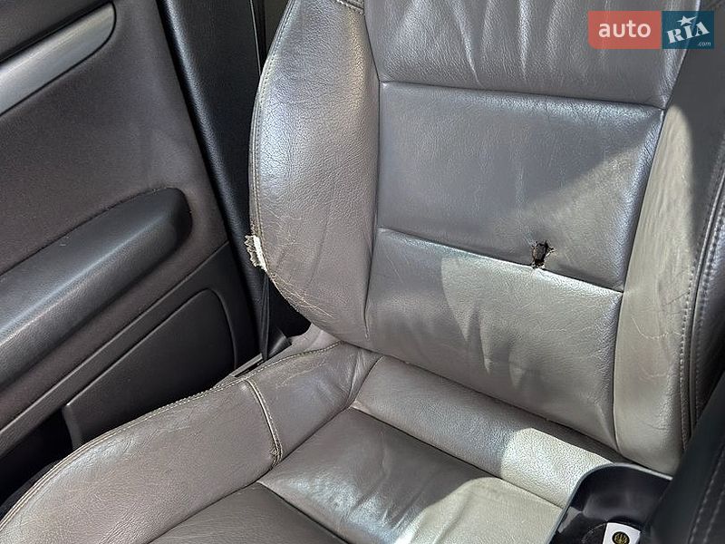 Седан Audi A4 2003 в Городні