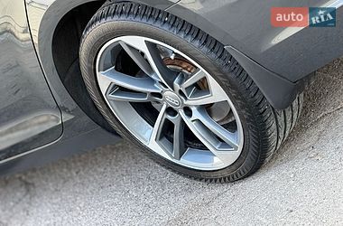 Универсал Audi A4 2019 в Дрогобыче