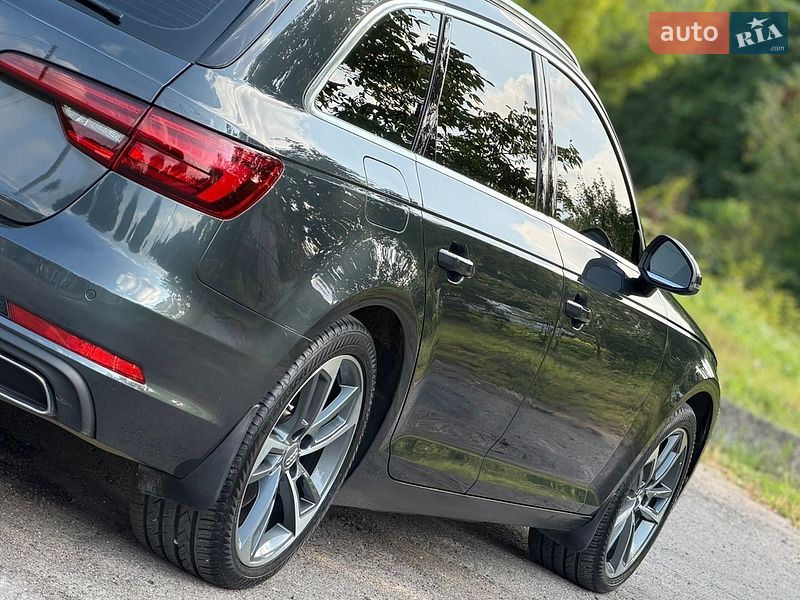 Универсал Audi A4 2019 в Дрогобыче