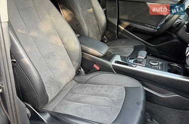 Универсал Audi A4 2019 в Дрогобыче