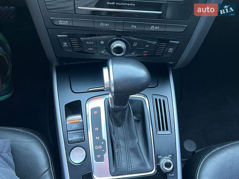 Седан Audi A4 2012 в Сумах