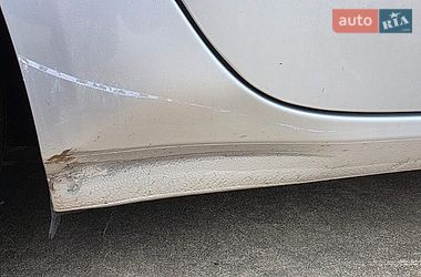 Седан Audi A4 2012 в Сумах