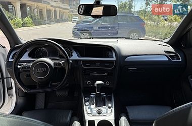 Седан Audi A4 2015 в Киеве
