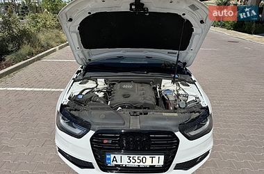 Седан Audi A4 2015 в Киеве