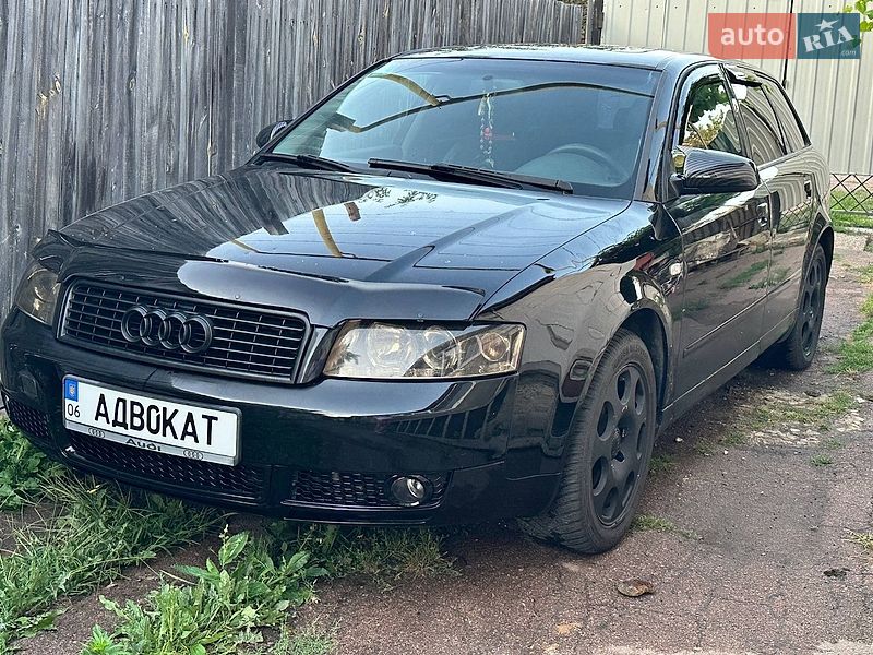 Универсал Audi A4 2002 в Коростене