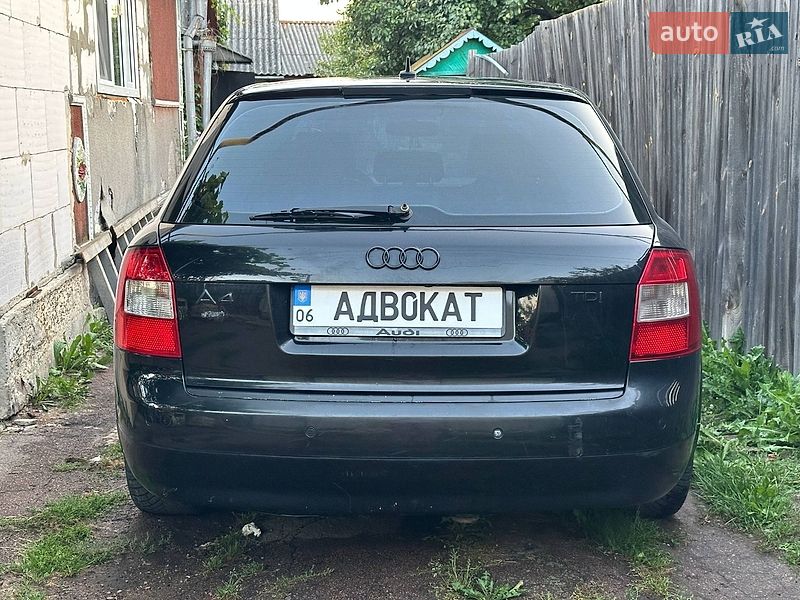 Универсал Audi A4 2002 в Коростене