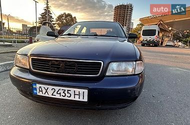 Седан Audi A4 1995 в Харкові