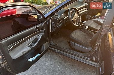Седан Audi A4 1995 в Харкові