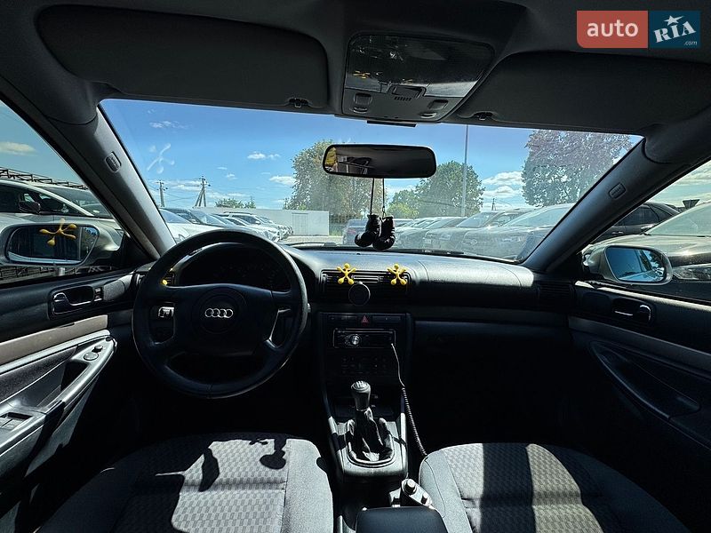 Універсал Audi A4 2000 в Вінниці