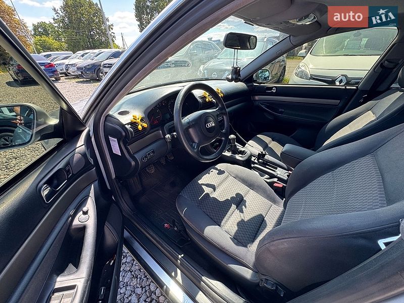 Універсал Audi A4 2000 в Вінниці
