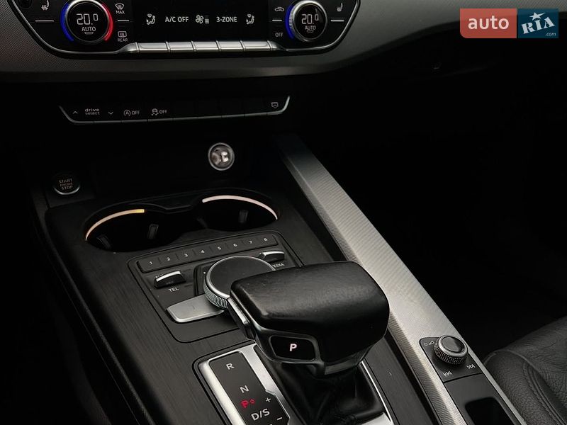 Седан Audi A4 2016 в Виннице