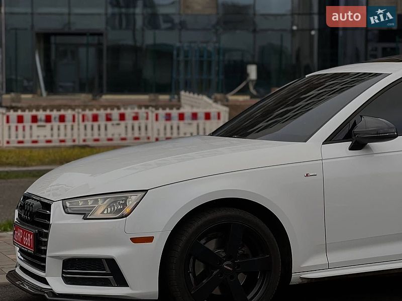 Седан Audi A4 2016 в Виннице