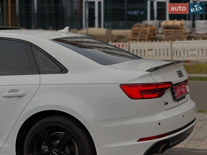Седан Audi A4 2016 в Виннице