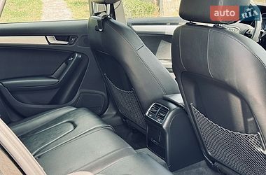Седан Audi A4 2015 в Львові