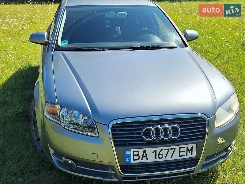 Седан Audi A4 2005 в Городниці