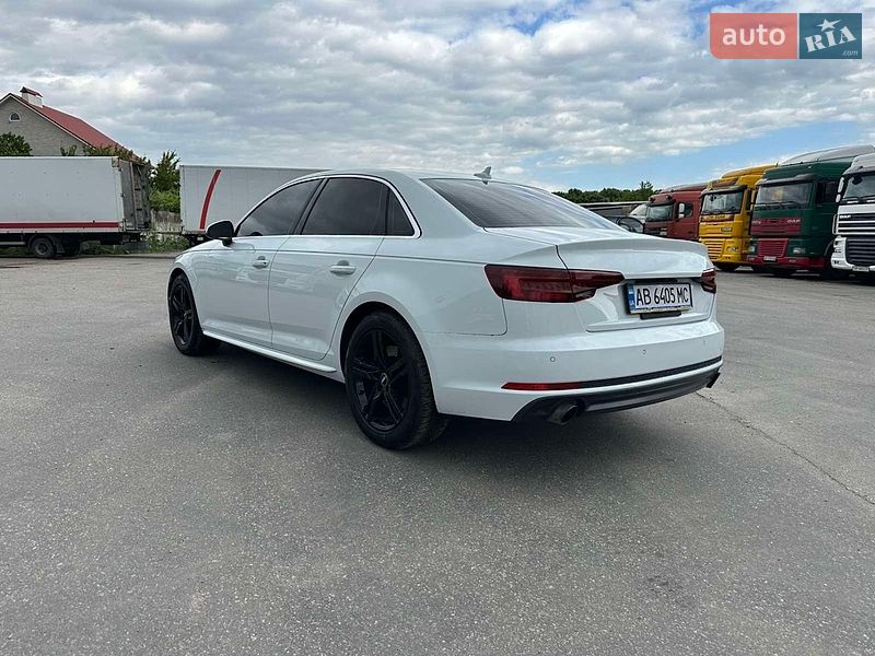 Седан Audi A4 2018 в Вінниці
