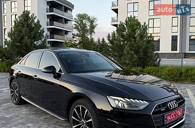 Седан Audi A4 2021 в Мукачевому