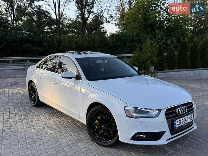Седан Audi A4 2013 в Вінниці