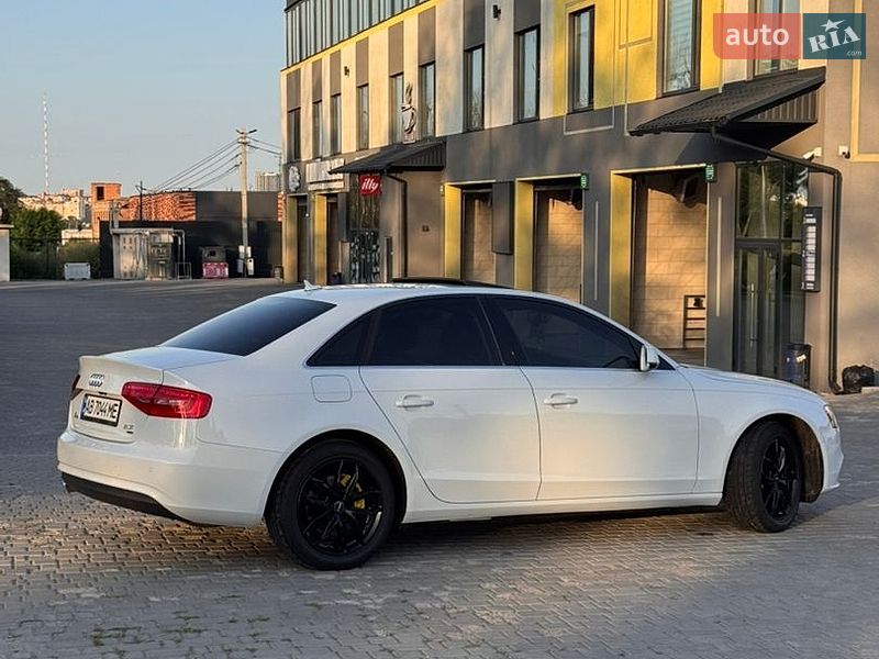 Седан Audi A4 2013 в Вінниці