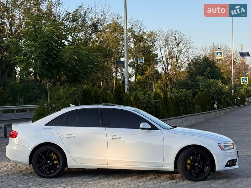 Седан Audi A4 2013 в Вінниці