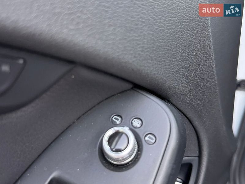 Седан Audi A4 2013 в Вінниці