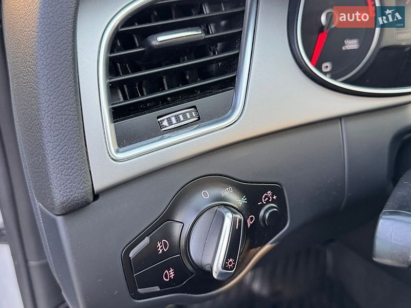 Седан Audi A4 2013 в Вінниці