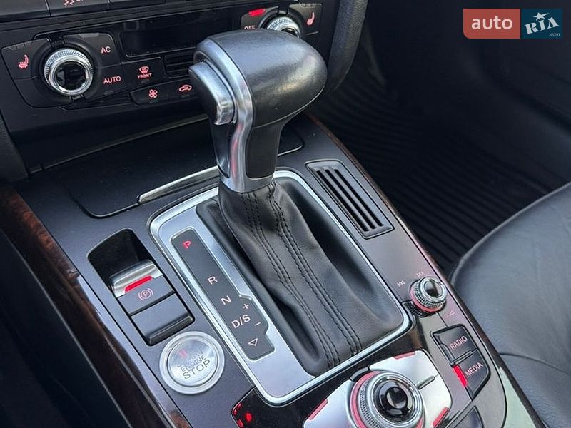 Седан Audi A4 2013 в Вінниці