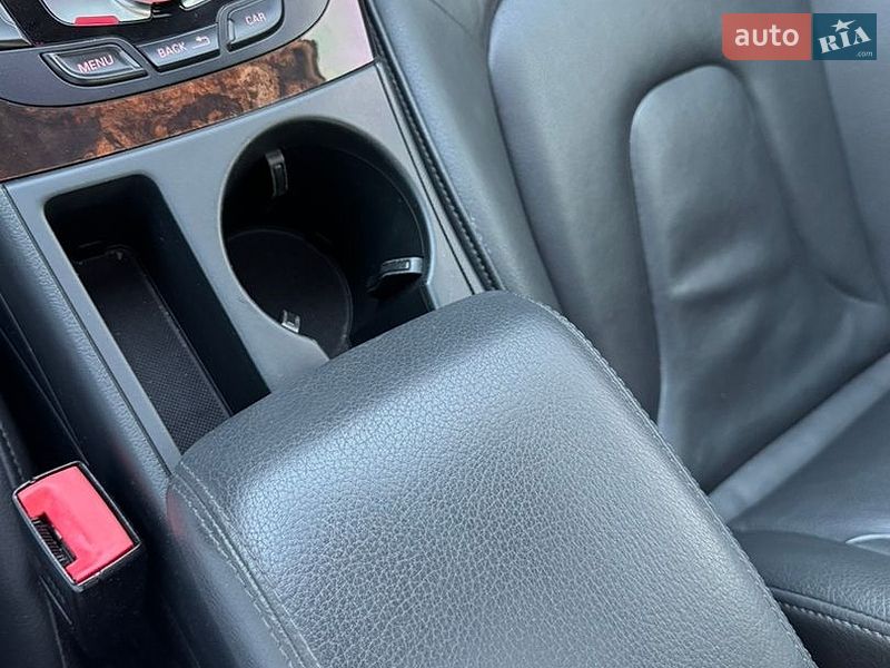 Седан Audi A4 2013 в Вінниці