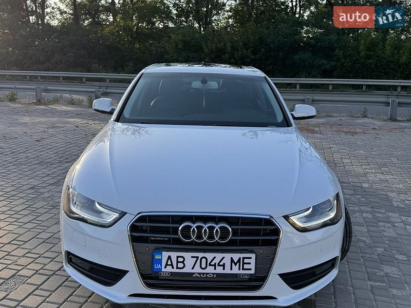 Седан Audi A4 2013 в Вінниці