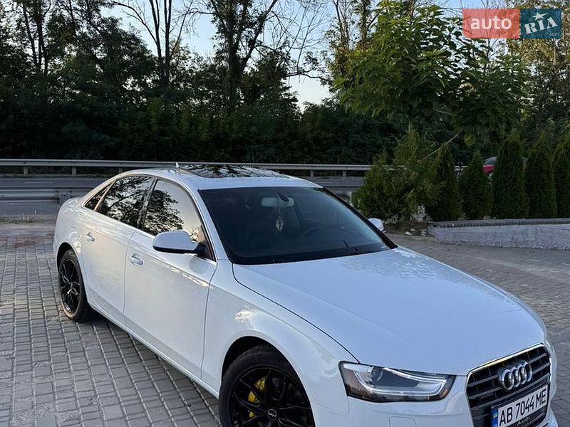 Седан Audi A4 2013 в Вінниці