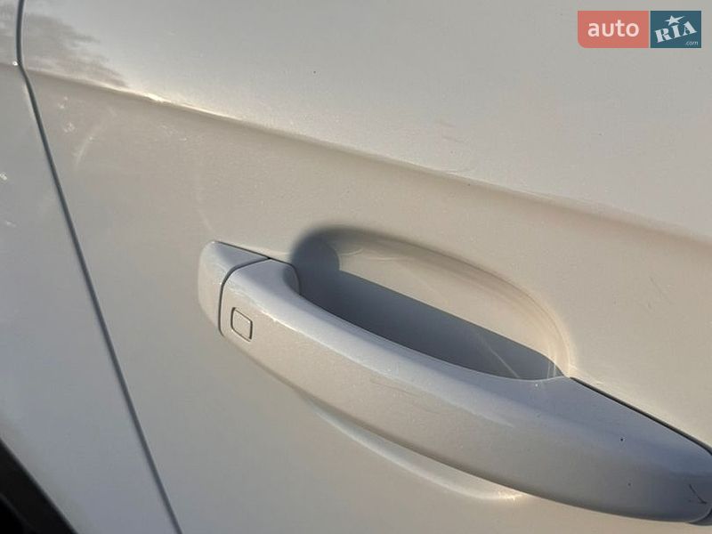 Седан Audi A4 2013 в Вінниці