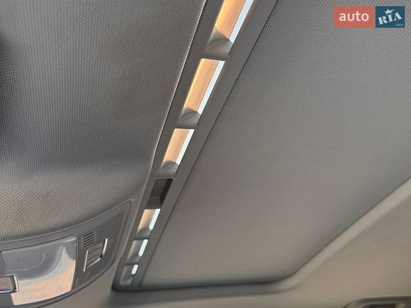 Седан Audi A4 2013 в Вінниці