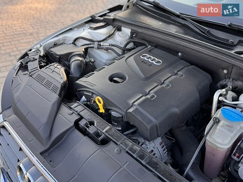 Седан Audi A4 2013 в Вінниці