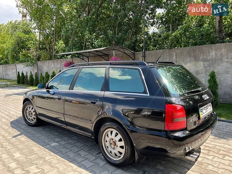 Універсал Audi A4 1999 в Костопілі