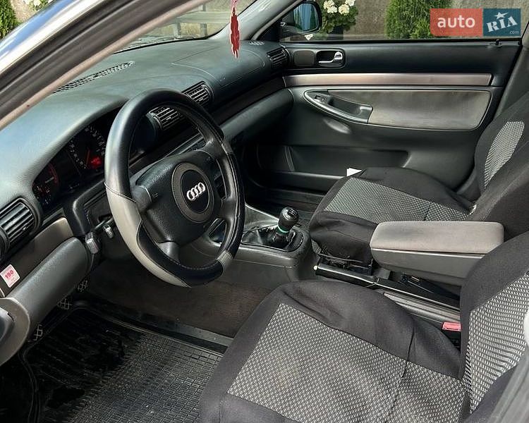 Універсал Audi A4 1999 в Костопілі