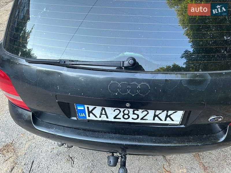 Универсал Audi A4 2000 в Киеве