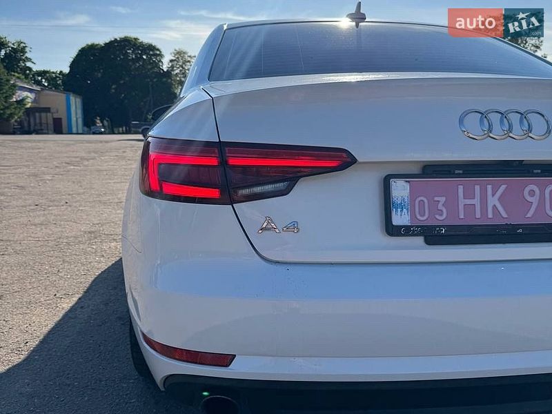 Седан Audi A4 2017 в Городні