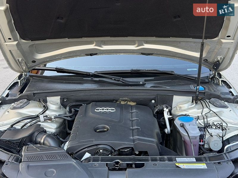 Седан Audi A4 2013 в Дніпрі