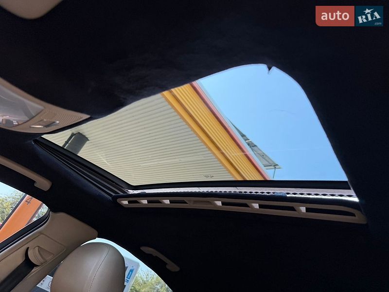 Седан Audi A4 2013 в Дніпрі