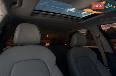 Седан Audi A4 2012 в Києві