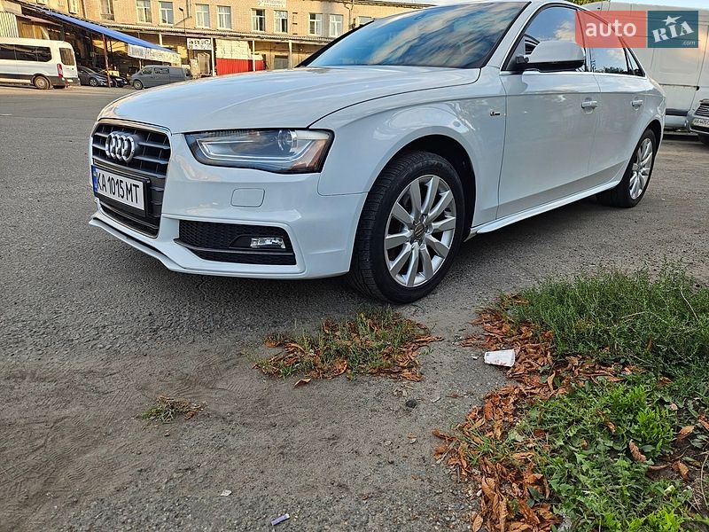 Седан Audi A4 2015 в Києві
