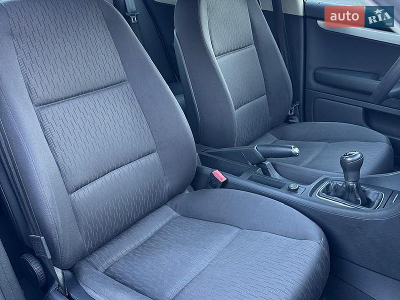 Седан Audi A4 2006 в Хмельницькому