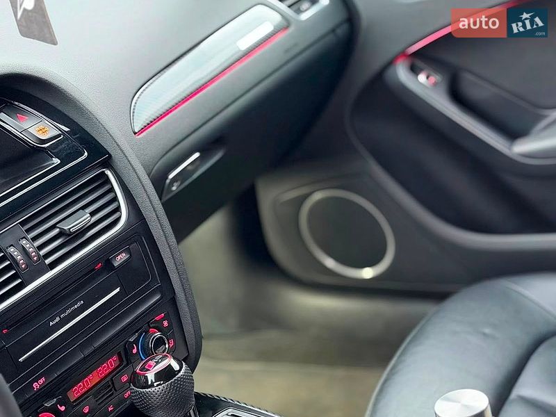 Седан Audi A4 2010 в Черновцах